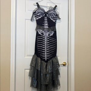 Mermaid skeleton Halloween costume